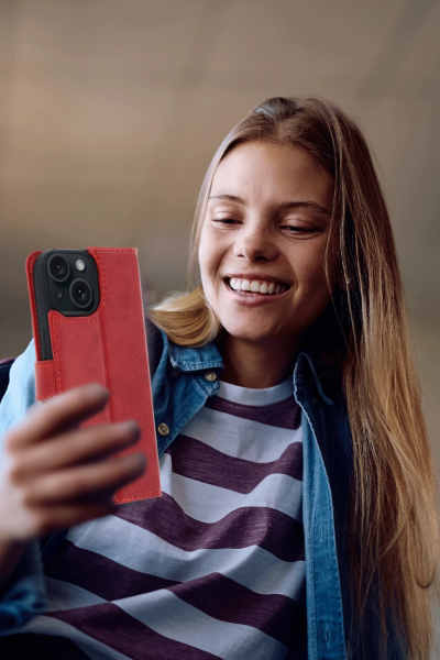Newface Apple iPhone 15 Trend S Plus Kapaklı Kılıf - Lacivert resmi